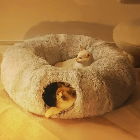 Lit en peluche avec tunnel pour chat